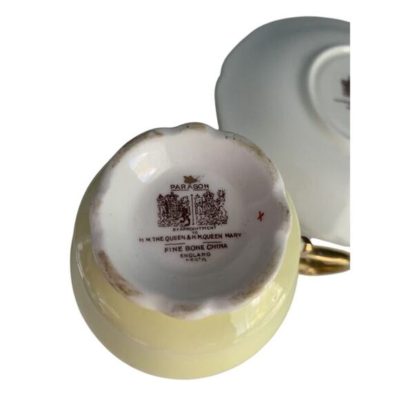 Paragon Yellow Teacup & Saucer Double Warrant Demitasse Gold HM Queen Vintage - Picture 6 of 12